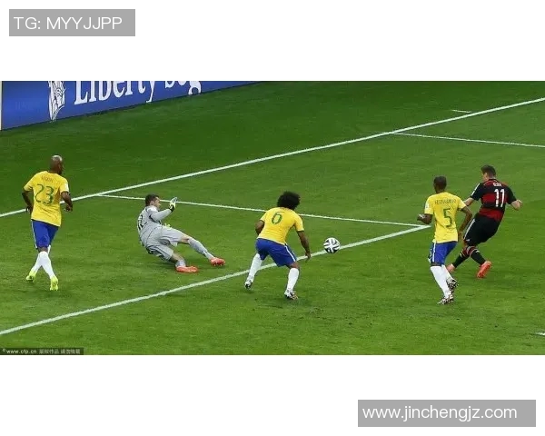 2022年巴西足球明星的辉煌成就与未来发展展望