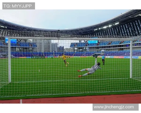 武汉足球队在亚运会积分榜上以94分稳居第一名展现强劲实力