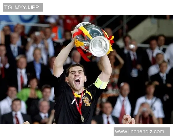 姓亚的足球明星们的辉煌成就与传奇故事揭秘